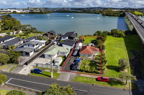 Photo of property in 21 Millen Avenue, Pakuranga, Auckland, 2010