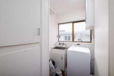 Photo of property in 16 Jade Avenue, Pakuranga Heights, Auckland, 2010