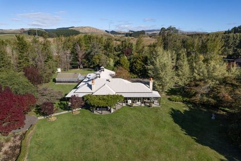 Photo of property in 274 Polson Hill Drive, Aokautere, Palmerston North, 4471