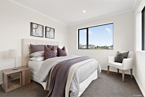 Photo of property in 76 Hayfield Way, Karaka, Papakura, 2113