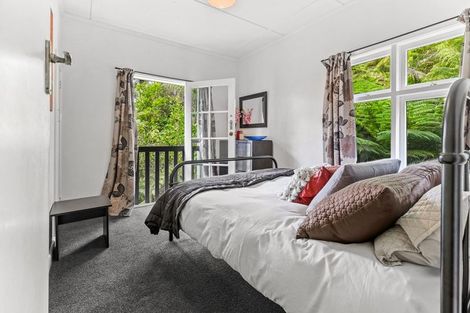 Photo of property in 143 Wairere Road, Waitakere, Henderson, 0782