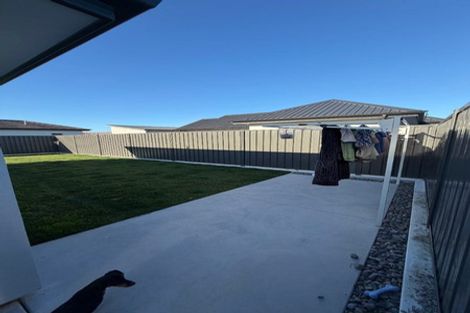Photo of property in 19 Cassin Place, Taradale, Napier, 4112