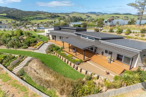 Photo of property in 60 Peninsula Parade, Hihi, Mangonui, 0494