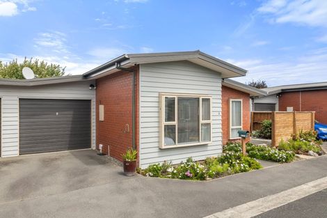 Photo of property in 9/25 Tilford Street, Woolston, Christchurch, 8062
