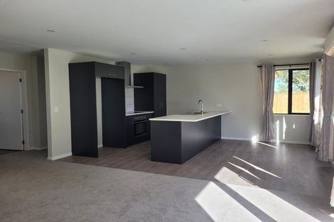 Photo of property in 77 Lincoln Road, Carterton, 5713