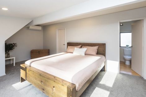 Photo of property in 271 Queenspark Drive, Parklands, Christchurch, 8083