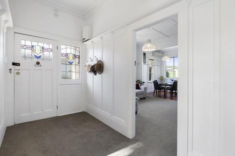 Photo of property in 257 Macandrew Road, Forbury, Dunedin, 9012