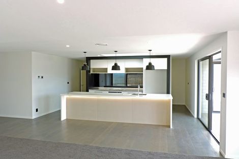 Photo of property in 1 Ashwood Lane, Bell Block, New Plymouth, 4312