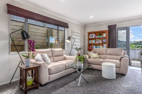 Photo of property in 53 Staithes Drive North, Whitby, Porirua, 5024