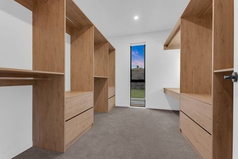 Photo of property in 6 Peet Row, Pokeno, 2471