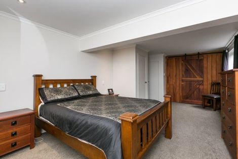 Photo of property in 11 Breadalbane Road, Havelock North, 4130