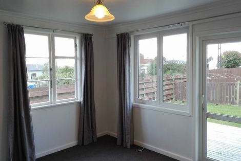 Photo of property in 12 Carlyle Street, Te Aroha, 3320