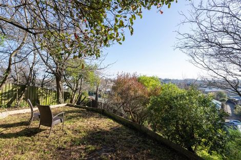 Photo of property in 202 Centaurus Road, Saint Martins, Christchurch, 8022