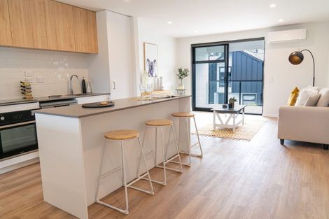 Photo of property in 85 Papatupu Way, Kumeu, 0810