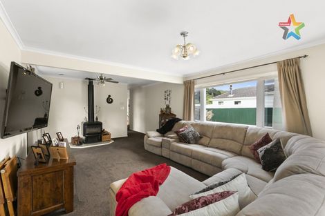 Photo of property in 71 Wellington Road, Wainuiomata, Lower Hutt, 5014