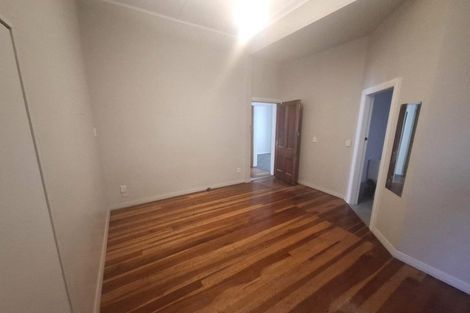 Photo of property in 221 Ohiro Road, Brooklyn, Wellington, 6021