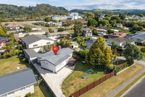 Photo of property in 35 Mckee Avenue, Fenton Park, Rotorua, 3010