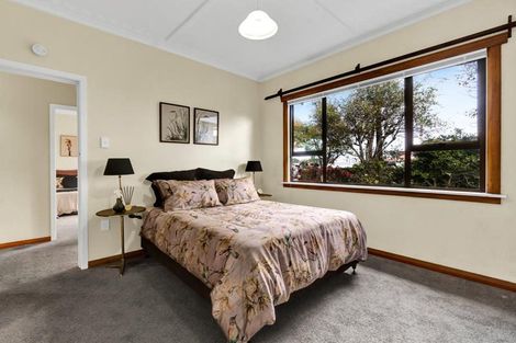 Photo of property in 10 Seddon Street, Westown, New Plymouth, 4310