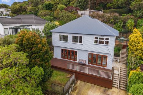 Photo of property in 129 Cockayne Road, Khandallah, Wellington, 6035