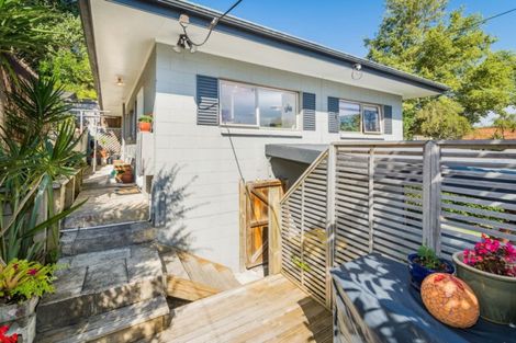 Photo of property in 1/43 Seaton Road, Murrays Bay, Auckland, 0630