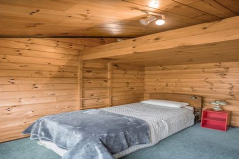 Photo of property in 19 Deller Drive, Carterton, 5713