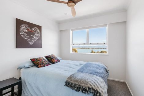 Photo of property in 6 Coppelia Avenue, Omokoroa, 3114