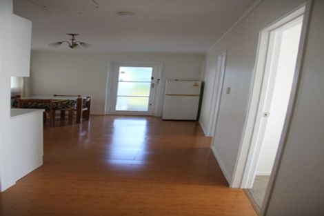 Photo of property in 50 Knightsbridge Drive, Forrest Hill, Auckland, 0620