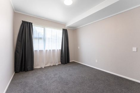 Photo of property in 128 Winchester Street, Levin, 5510