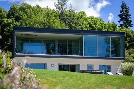 Photo of property in 10 Tapley Paddock, Wanaka, 9305