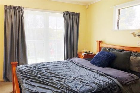 Photo of property in 23 Titirangi Road, New Lynn, Auckland, 0600