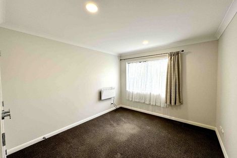 Photo of property in 1 Hard Beech Street, Takanini, 2110
