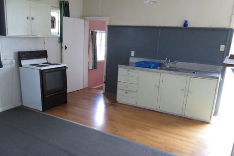 Photo of property in 73 Victoria Street, Alicetown, Lower Hutt, 5010