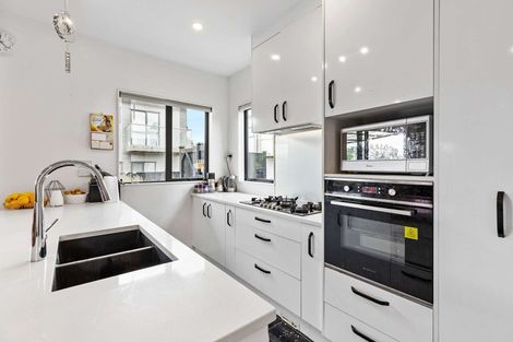 Photo of property in 6/79 Ranfurly Road, Alfriston, Auckland, 2105