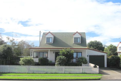 Photo of property in 1/80 Aviemore Drive, Highland Park, Auckland, 2010