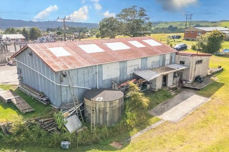 Photo of property in 17 Settlement Road, Kawakawa, 0210