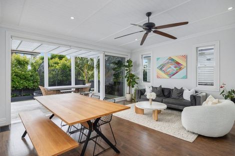 Photo of property in 10 Asquith Avenue, Mount Albert, Auckland, 1025