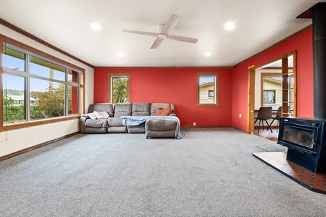 Photo of property in 24 Roseness Street, Palmerston, 9430