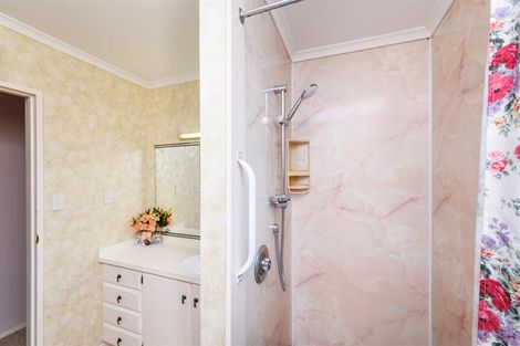 Photo of property in 12b Signal Street, Marton, 4710