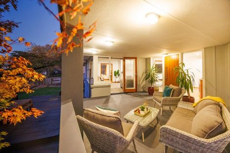 Photo of property in 46 Churchill Avenue, Hokowhitu, Palmerston North, 4410