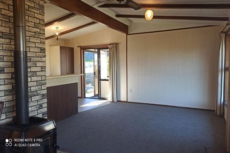 Photo of property in 19 Harwich Street, Balclutha, 9230