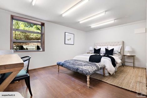 Photo of property in 8a Wairata Place, Te Atatu South, Auckland, 0610