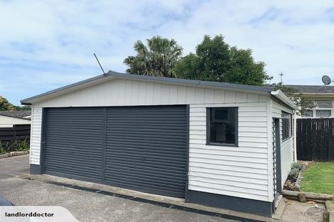 Photo of property in 43 Burbank Avenue, Manurewa, Auckland, 2102