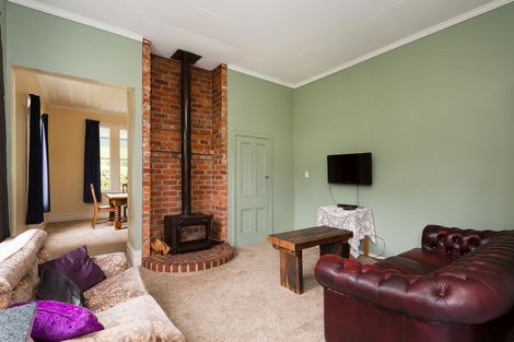 Photo of property in 21 Brough Street, Palmerston, 9430