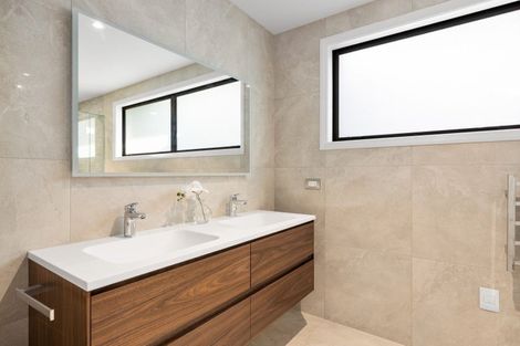 Photo of property in 2/26 Pillans Road, Otumoetai, Tauranga, 3110