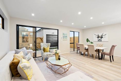 Photo of property in 18 Skua Road, Hobsonville, Auckland, 0616