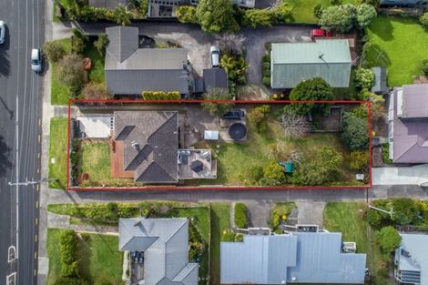 Photo of property in 81 Verbena Road, Birkdale, Auckland, 0626