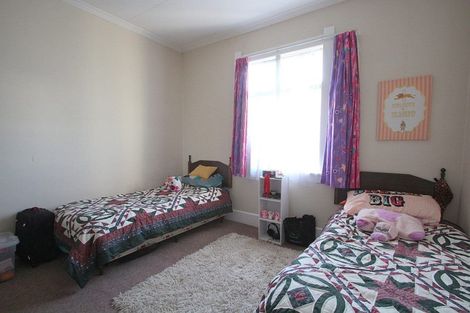 Photo of property in 25 Oakland Street, Mataura, 9712