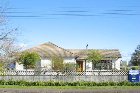 Photo of property in 14 Goodger Street, Waipukurau, 4200