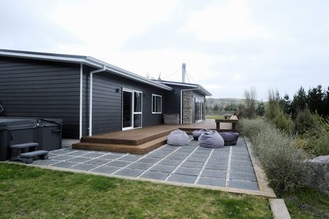 Photo of property in 78 Charnley Way, Kinloch, Taupo, 3385