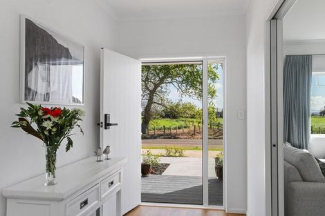 Photo of property in 9 Day Road, Patumahoe, Pukekohe, 2679